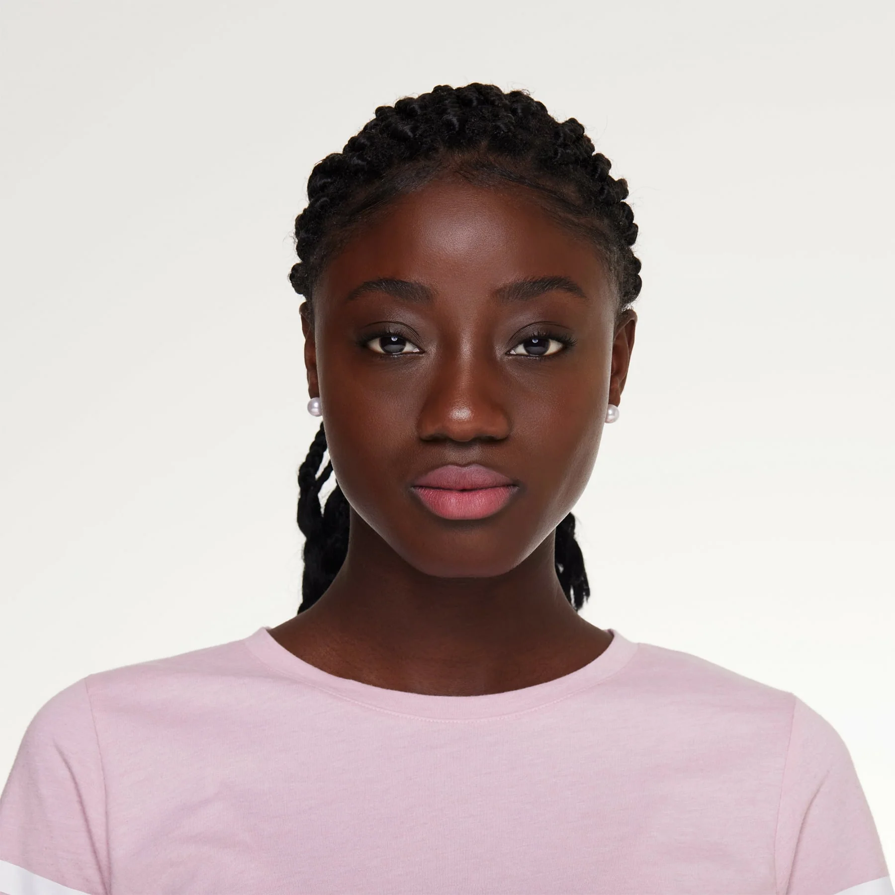 Essence Hydra MATTE Lipstick 3.5g - Image 7