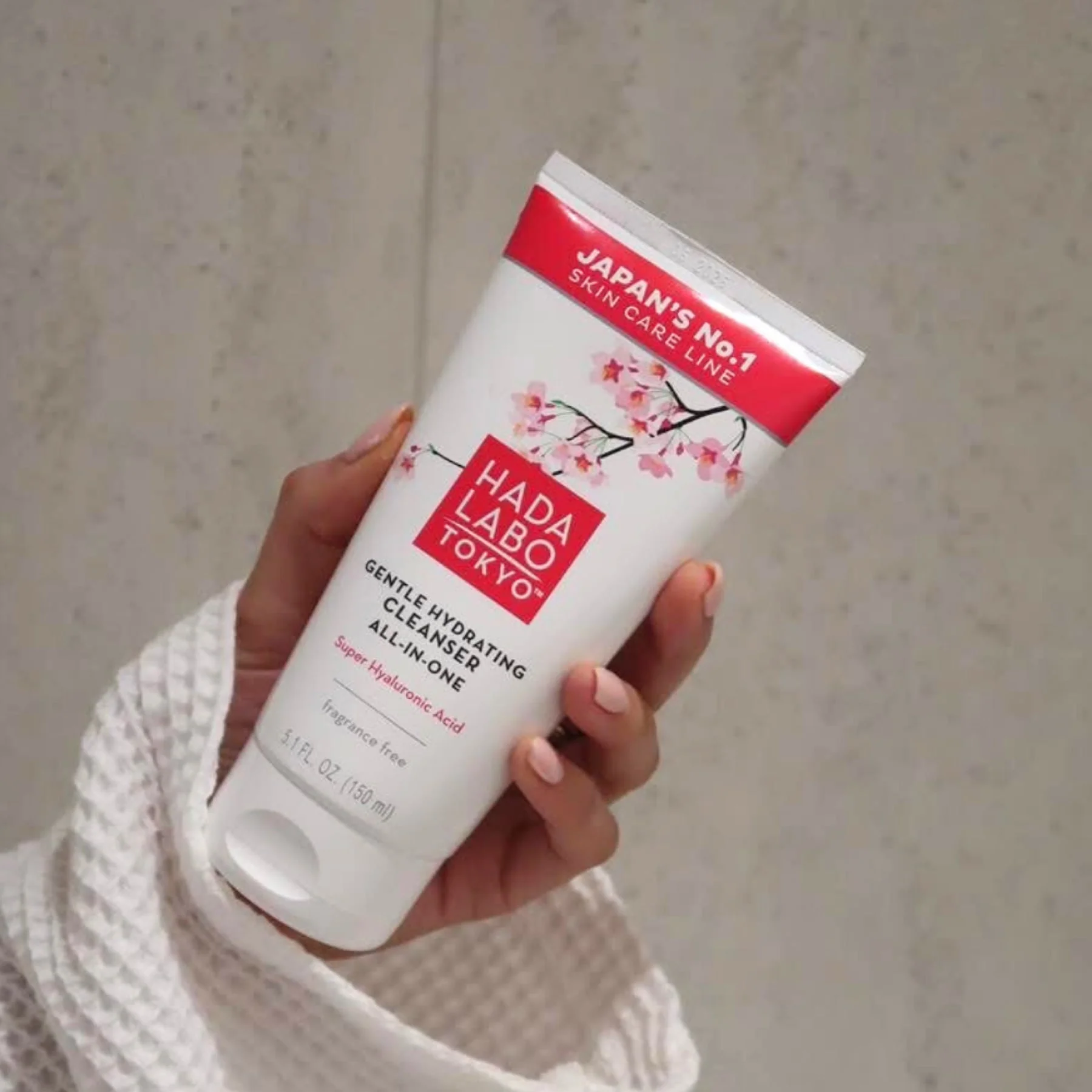 Hada Labo Tokyo All-In-One Gentle Hydrating Cream Cleanser 150ml - Image 3