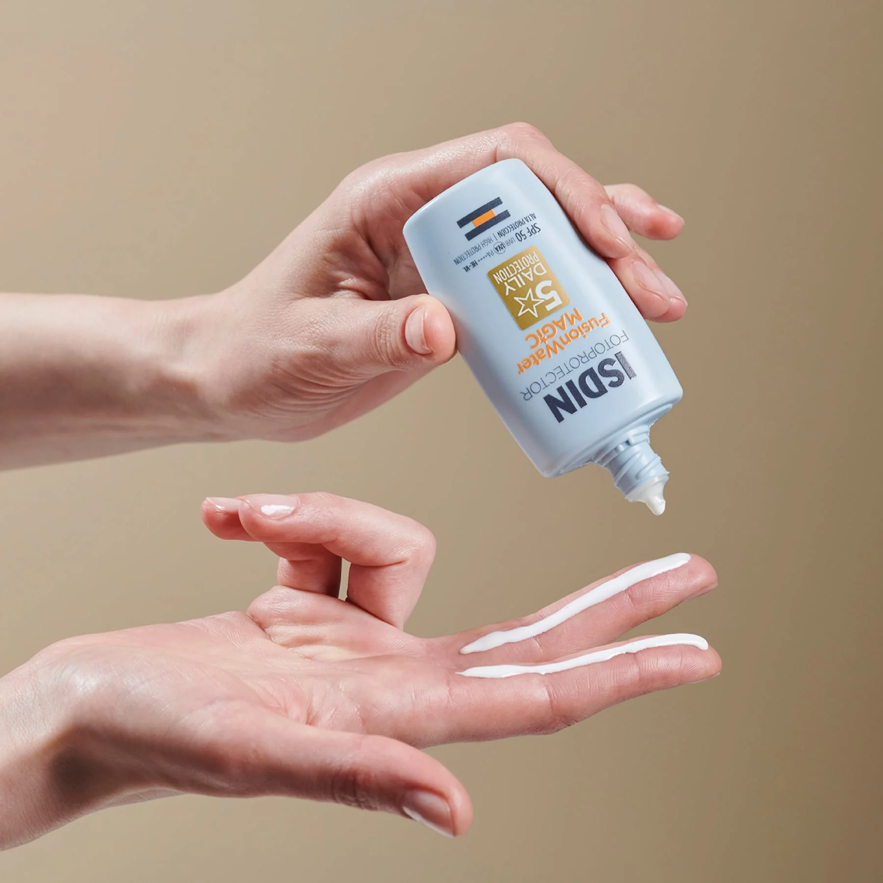 ISDIN Foto Protector Fusion Water Magic SPF 50 Facial Sunscreen 50ml - Image 2