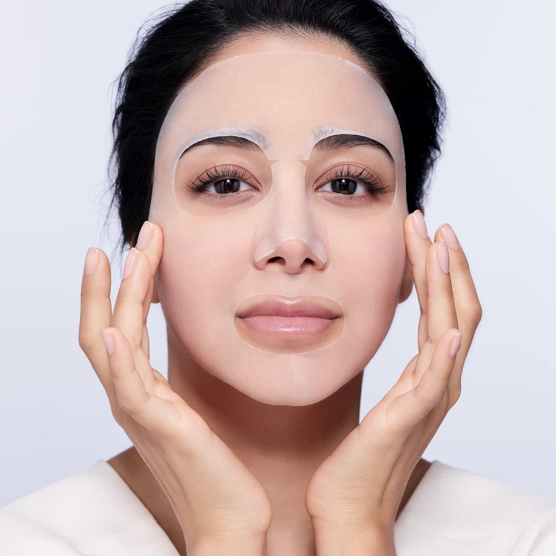 L'Oreal Paris Hyaluron Expert Replumping Moisturising Tissue Sheet Mask - Image 3