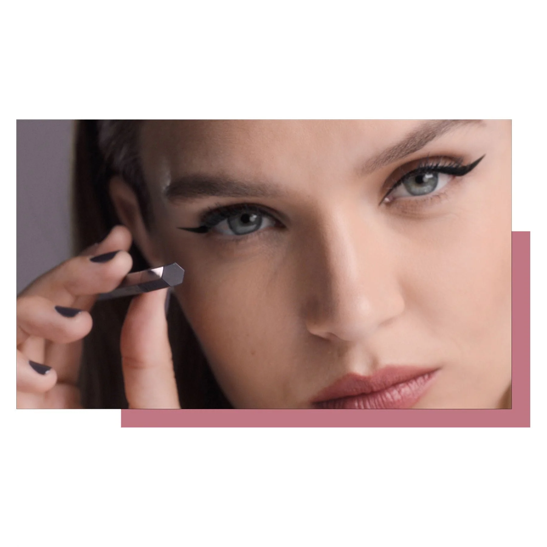 Maybelline Hyper Easy Liquid Eyeliner 800 Knockout Black 0.5ml - Image 7