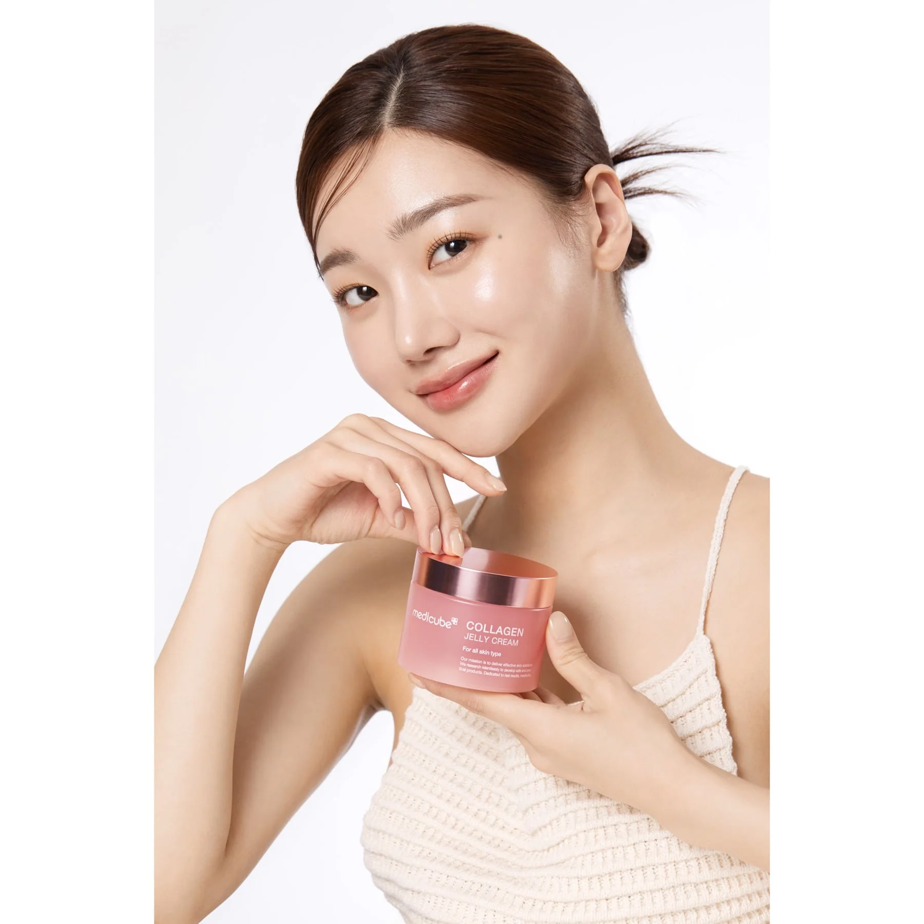 Medicube Collagen Jelly Cream Niacinamide & Freeze-Dried Hydrolyzed Collagen - Image 4