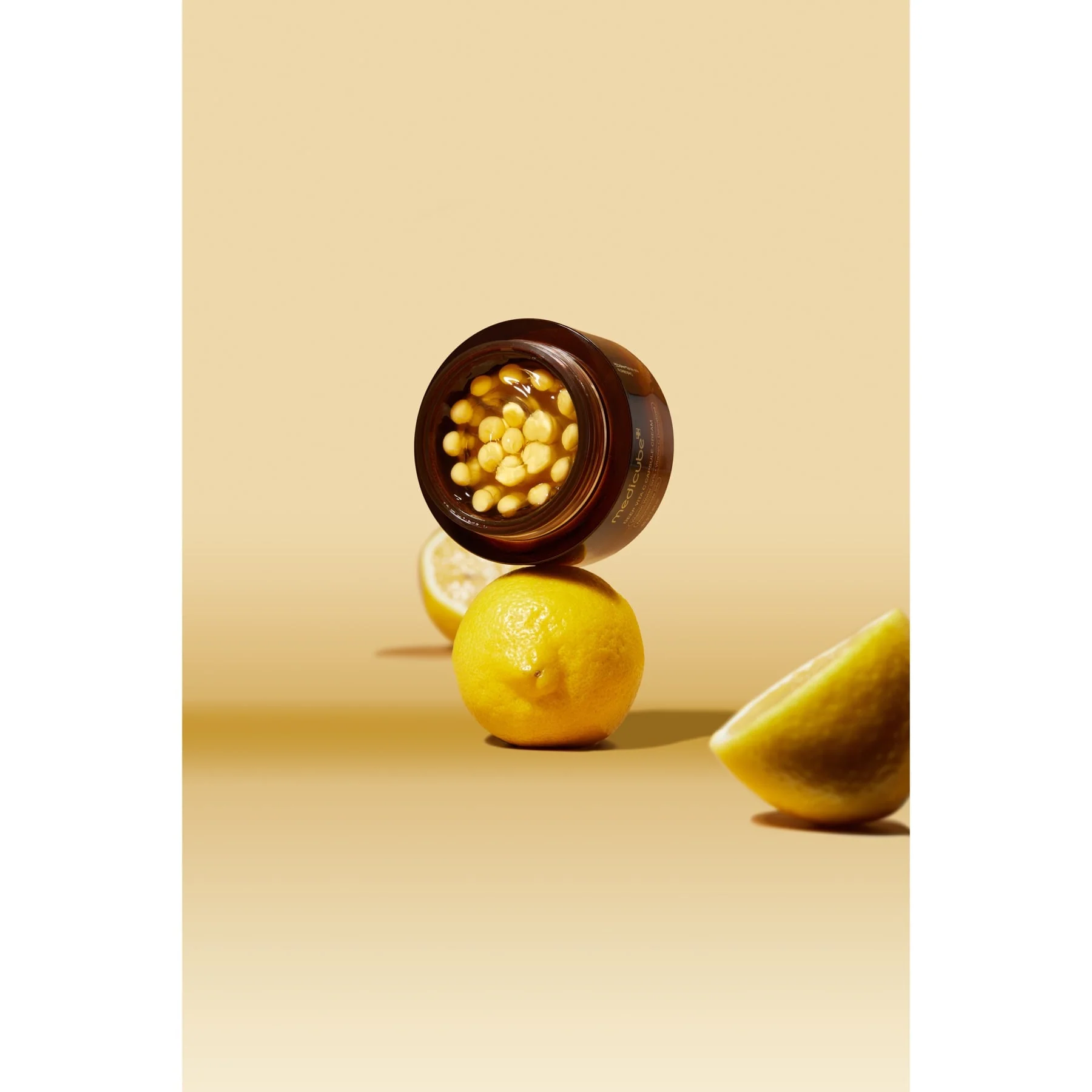 Medicube Deep Vitamine C Capsule Cream - Image 3