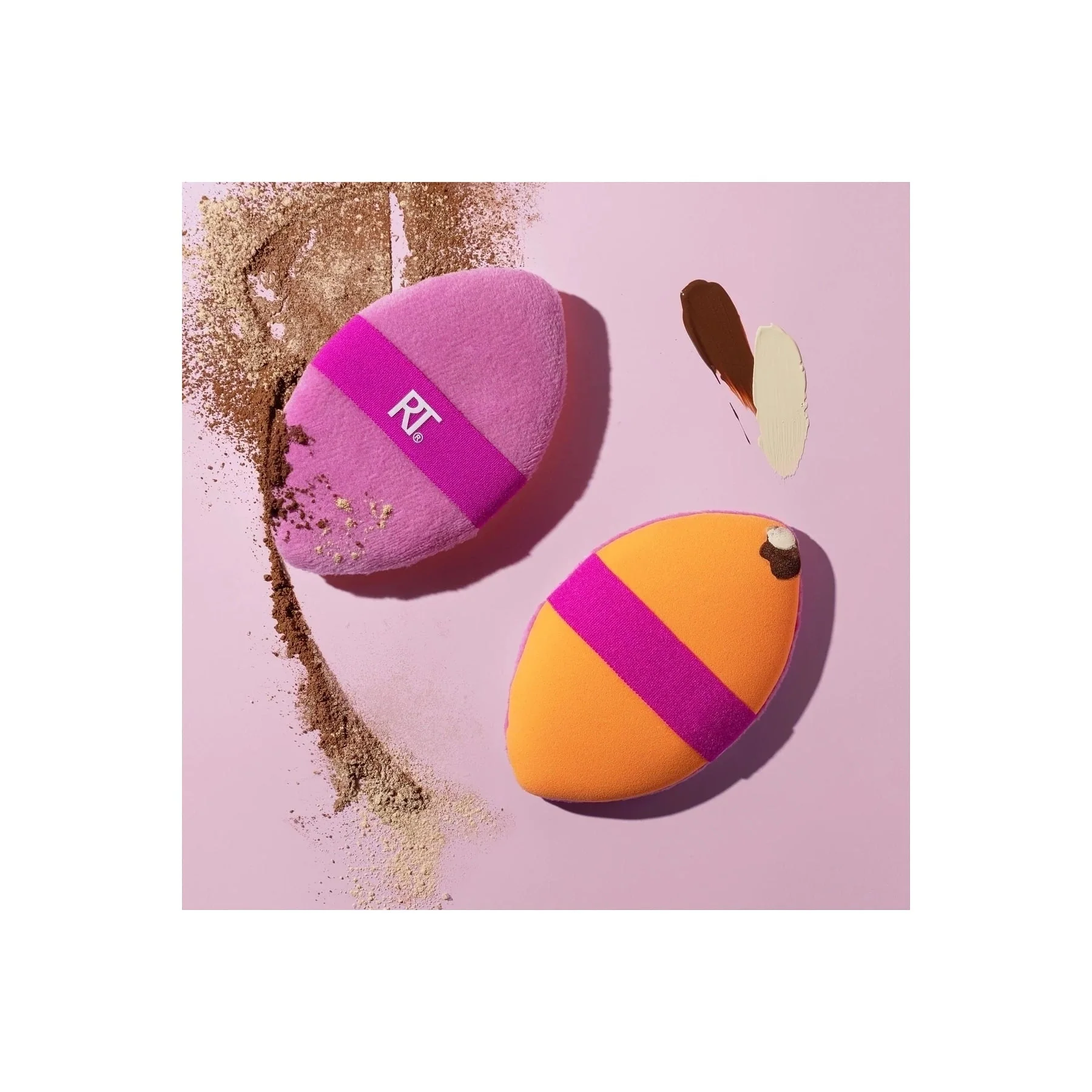 Real Techniques Miracle 2-in-1 Powder Puff - Image 7