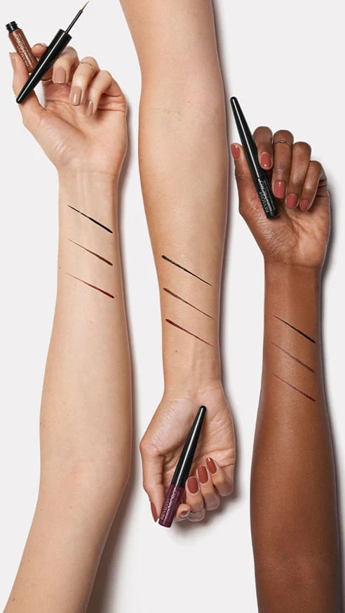 Revlon ColorStay Micro Easy Precision Liquid Liner - Image 6
