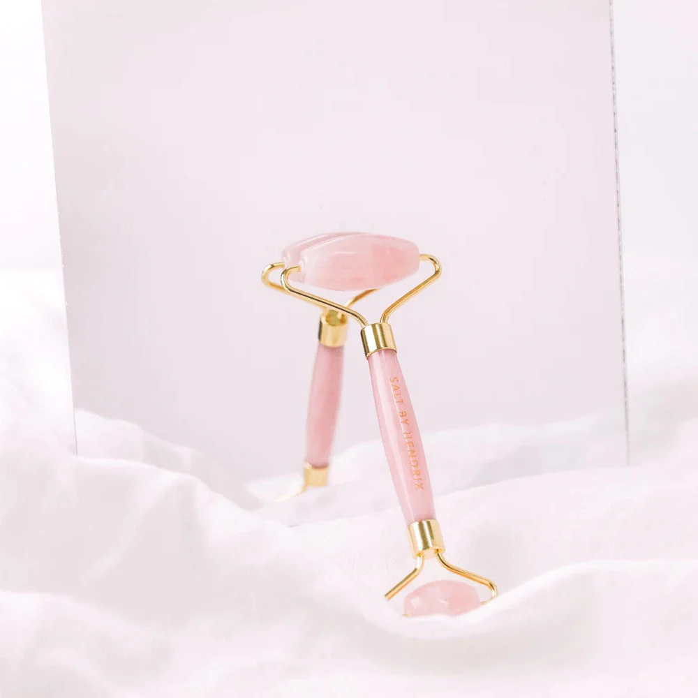 Salt by Hendrix Face Roller Rose Quartz 1pc - Image 3