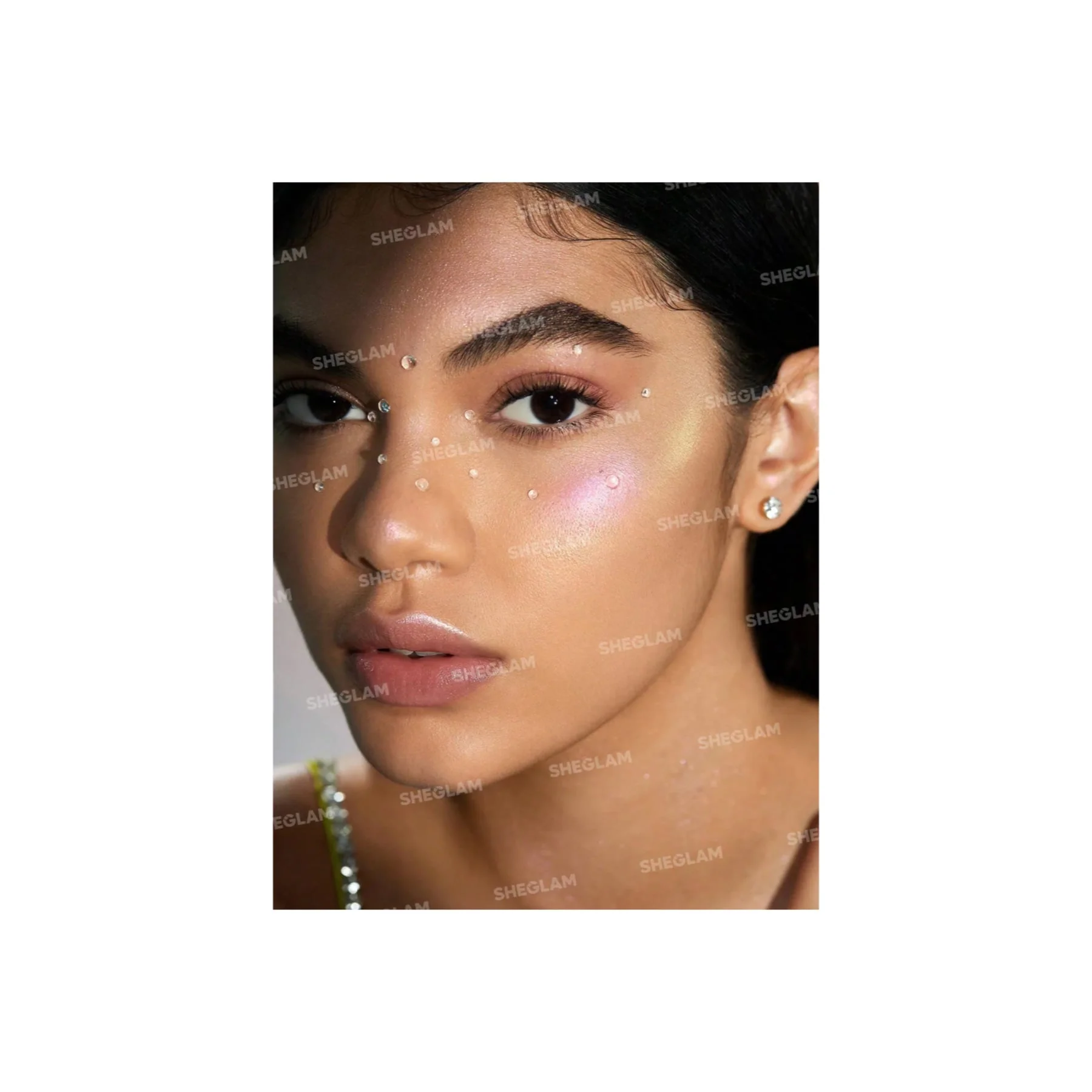 Sheglam Chroma-Glow Bloom Liquid Highlighter - Image 4