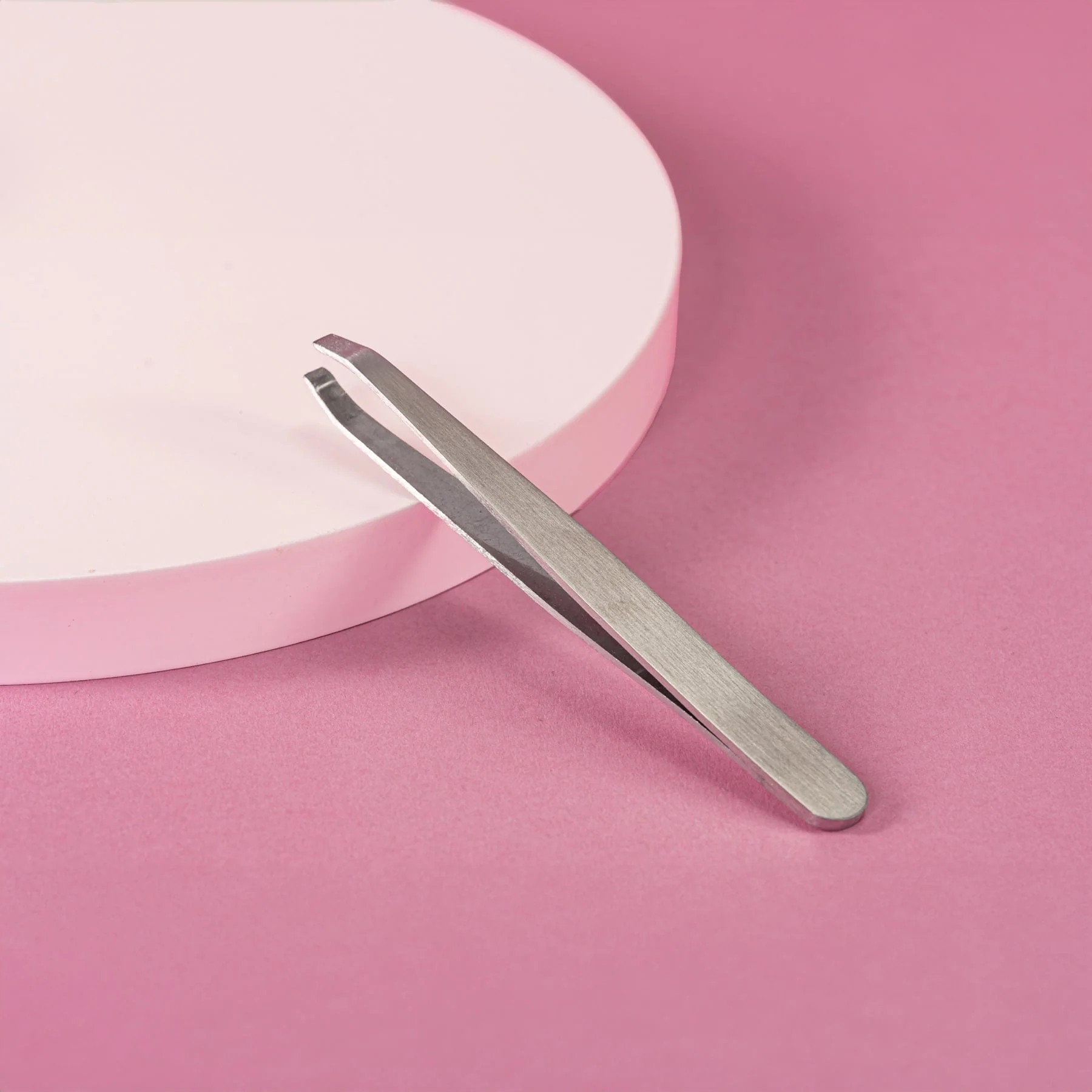Watsons Flat Tweezers - Image 3