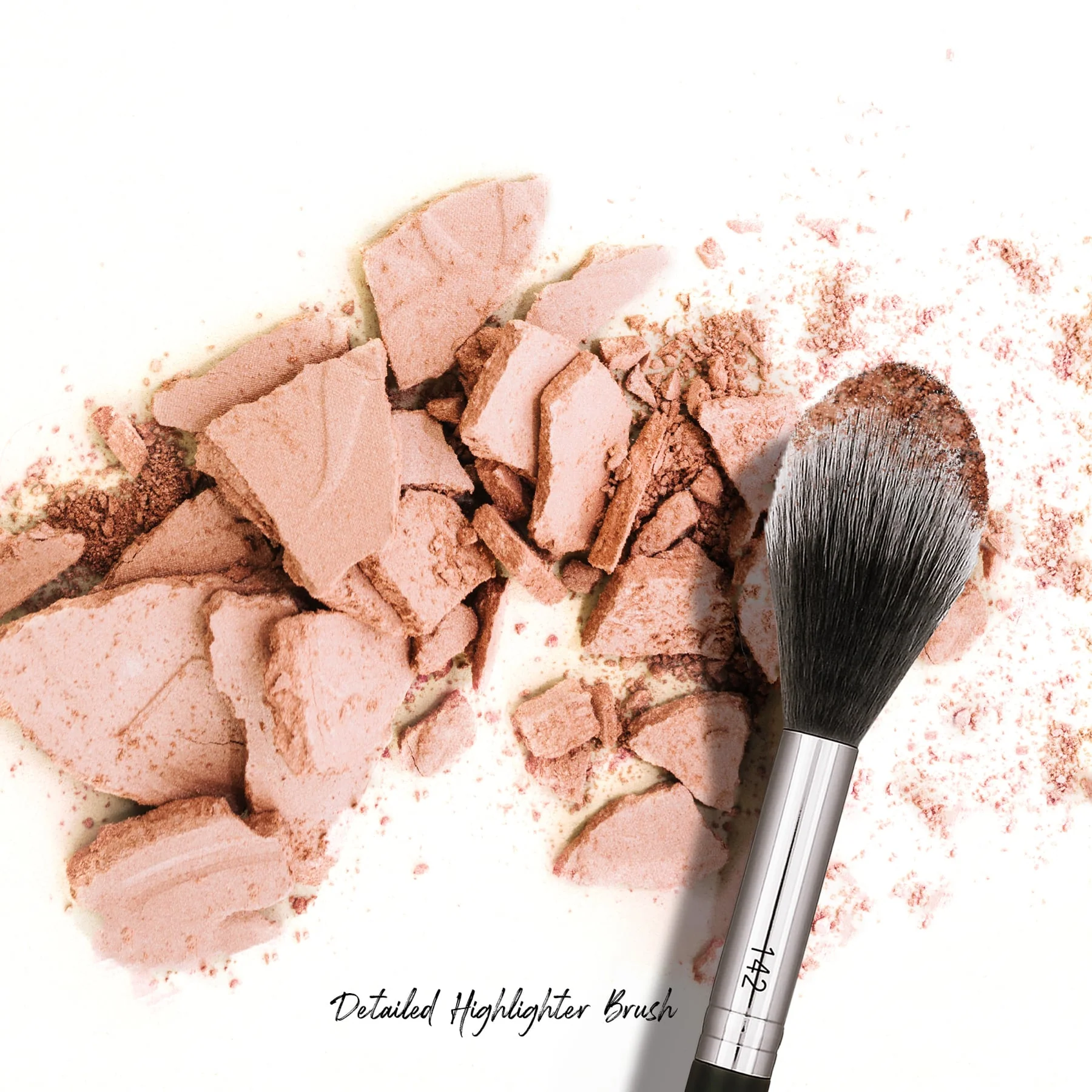 Watsons Professional N°142 Detailed Highlighter Brush - Image 4