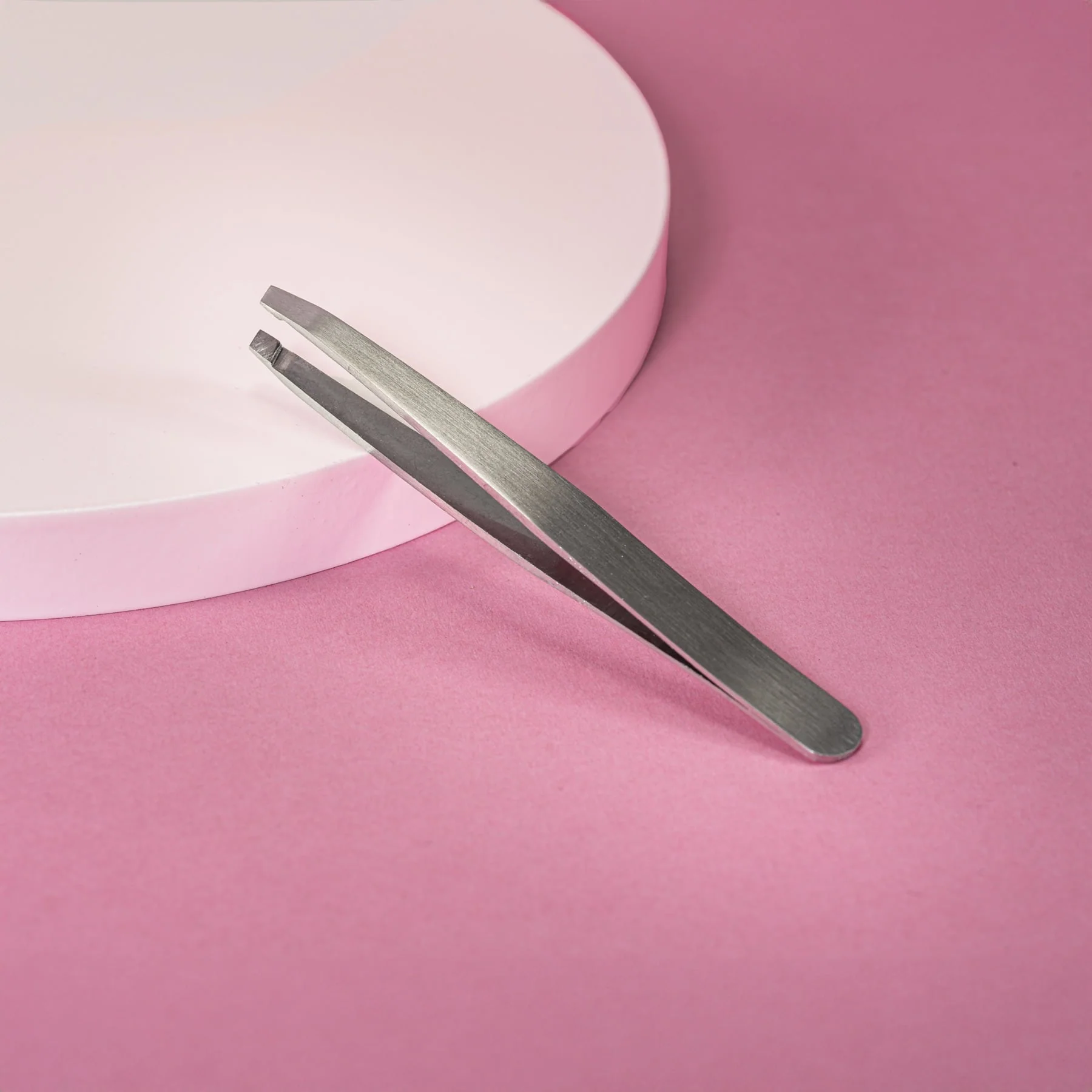 Watsons Slanted Tweezers - Image 3
